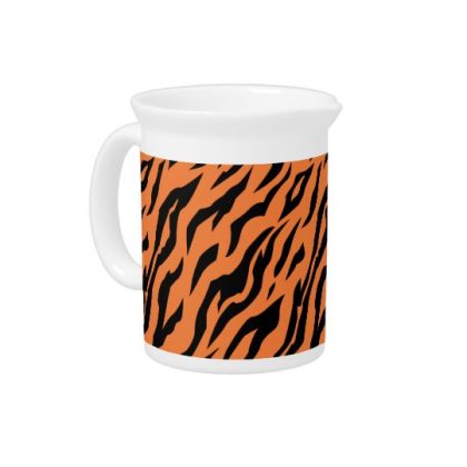 Pitcher With Tiger Print Pattern Design