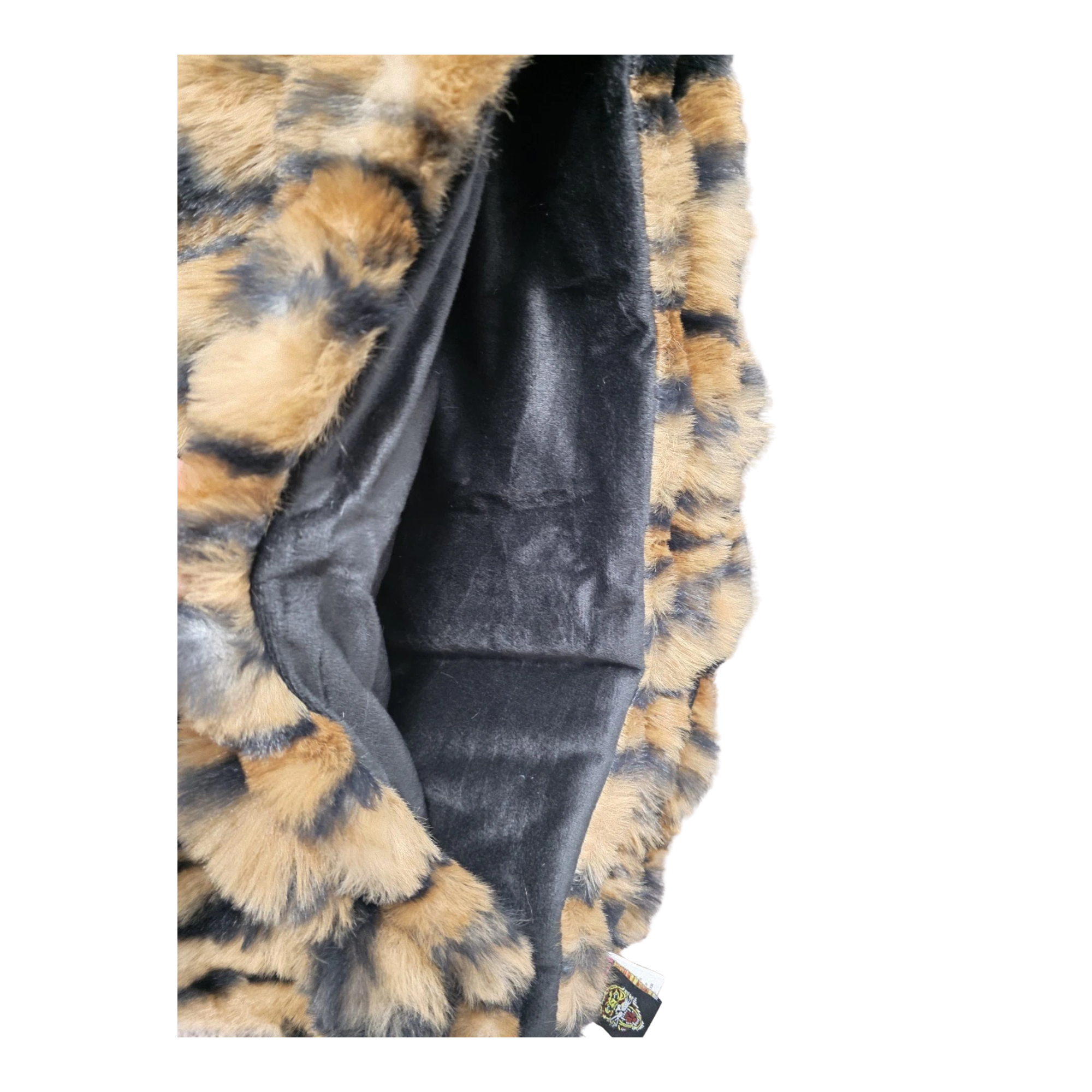 Tiger Print Faux Fur Throw Blanket - Image 3